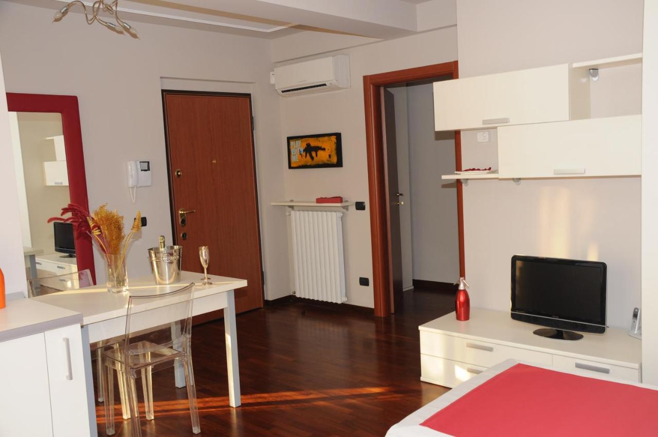 Residenza Segrate Centro Segrate Aparthotel Εξωτερικό φωτογραφία